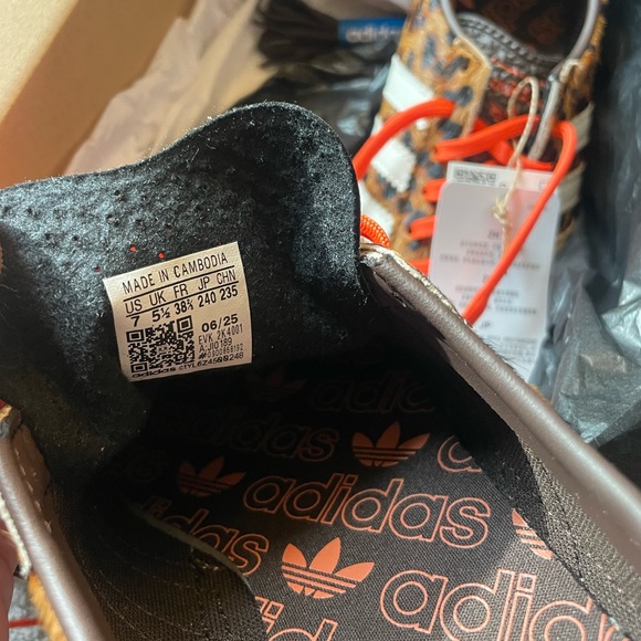 Women's adidas Originals SL 72 OG Leopard Real Fur Size 7 NWT - Picture 9 of 9